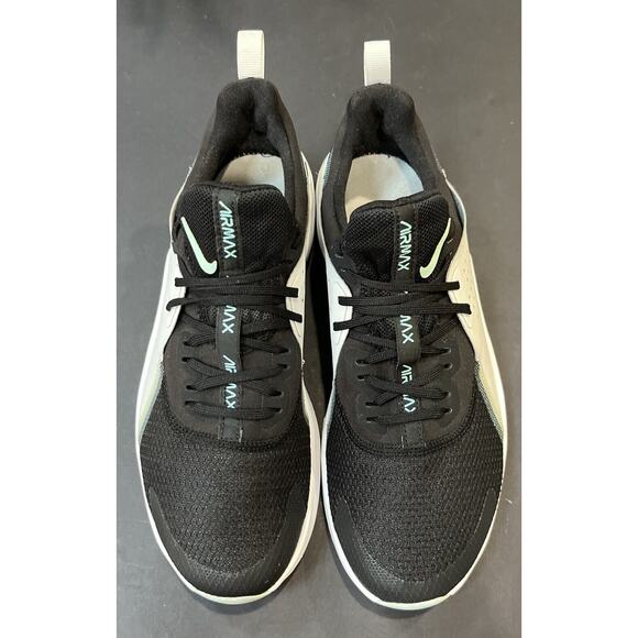 Nike Air‎ Max Bella TR 3 Women's Size Black/White Running Shoes (CJ0842-003) W8 - Picture 2 of 9